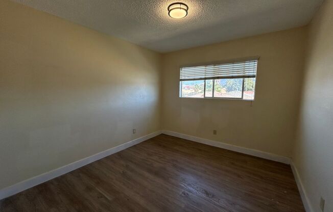 2 beds, 1 bath, 1,000 sqft, $1,699, Unit D