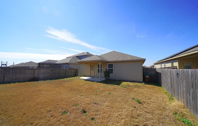 3 beds, 2 baths, $1,750