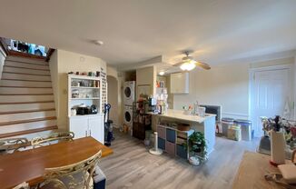 3 beds, 2 baths, 1,400 sqft, $3,200, Unit 3F