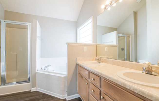 3205 FERDILAH LN