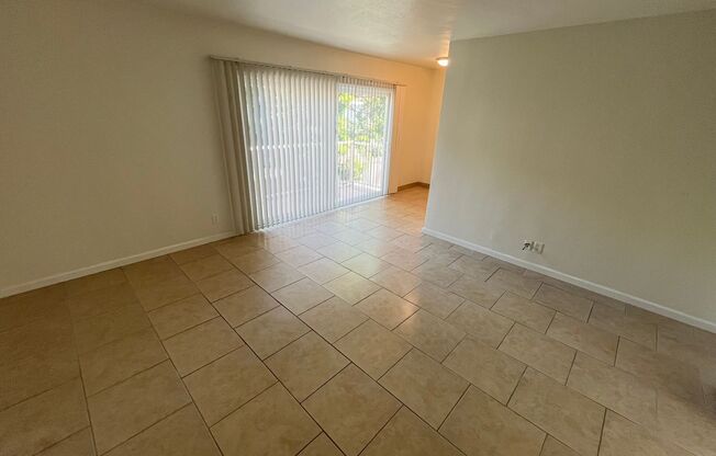 2 beds, 1 bath, $1,895, Unit 630E