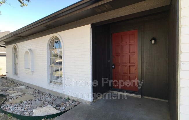 6040 BLUERIDGE DR