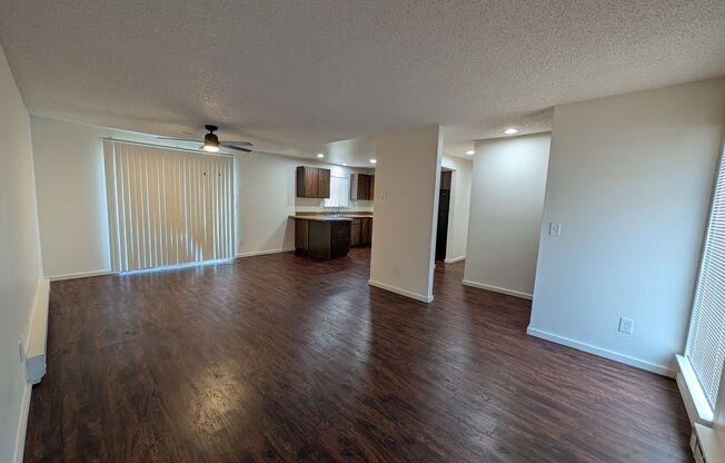 2 beds, 1 bath, 800 sqft, $1,250, Unit 306