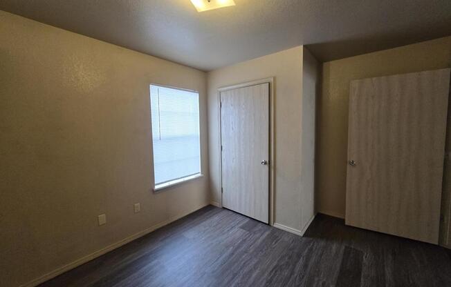 6400 Massard Road - 505