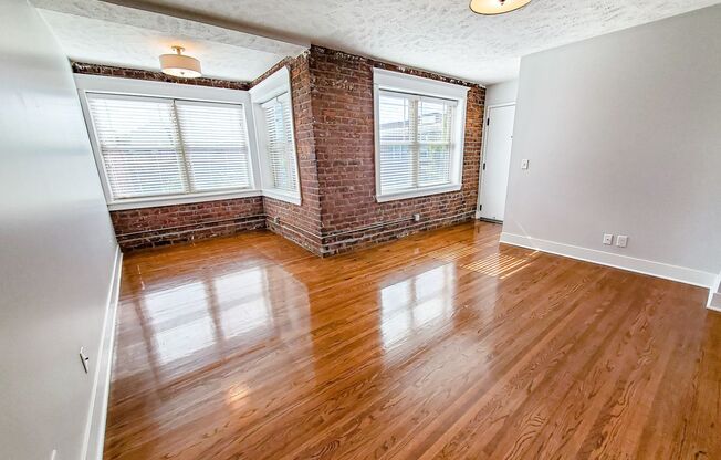 1 bed, 1 bath, 650 sqft, $1,195, Unit Unit 303 A650 w/Nook