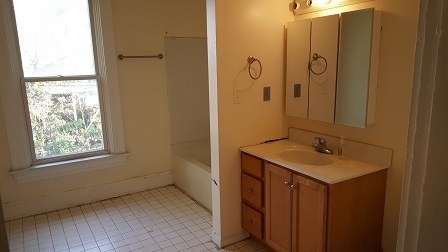 Incredible Value in Walnut Hills - move right in