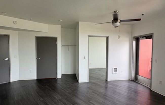1 bed, 1 bath, 386 sqft, $1,399, Unit 607