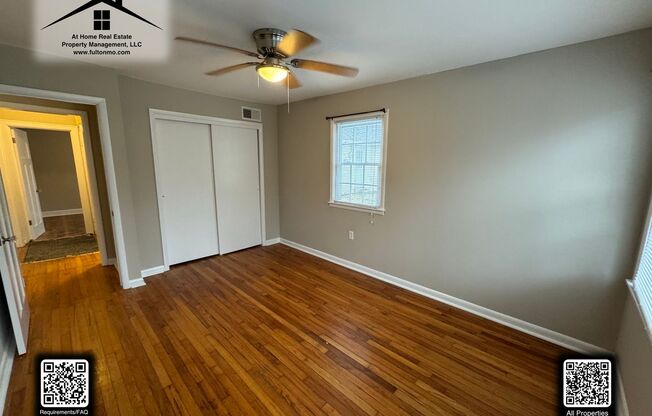 2 beds, 1 bath, $1,100