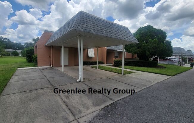 Spacious 2 Bed/2Bath Villa in the gated community of Seven Springs! On the golf course!