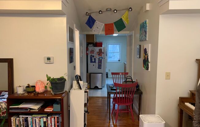 1 bed, 1 bath, $925