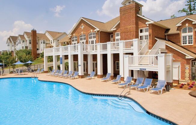 Carriage Hill Apartments