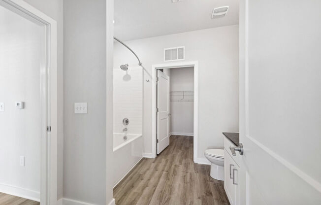1 bed, 1 bath, 753 sqft, $1,650