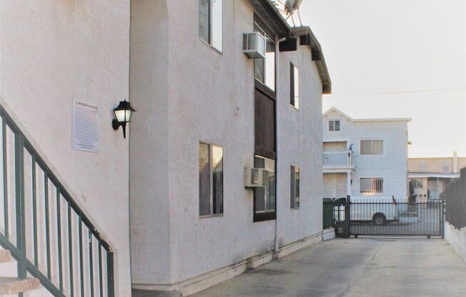 1224 S. Kenmore Ave. Los Angeles, CA 90006