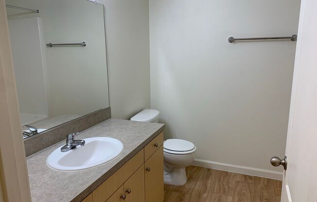 1 bed, 1 bath, 670 sqft, $1,375, Unit 224