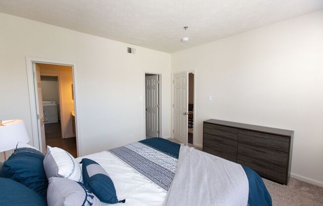 2 beds, 2 baths, 1,033 sqft, $1,829, Unit 12-12103