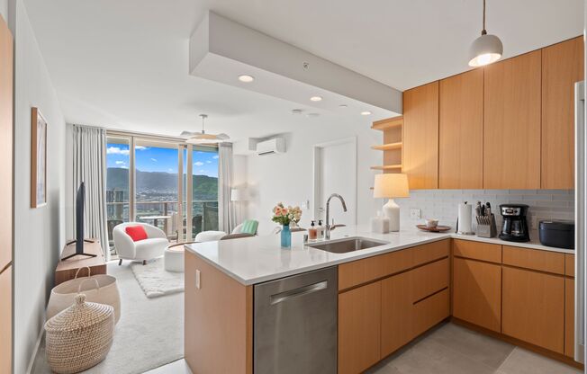 2 beds, 2 baths, $6,000, Unit # 3709