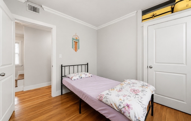 66 Mozart St