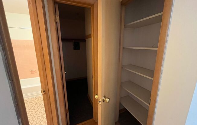 Packard Ave 2-Bedroom Apartment w/ Two Parking Spots