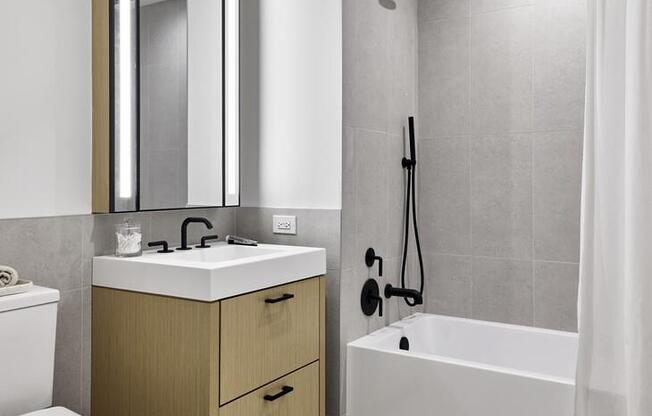 1 bed, 1 bath, $5,186, Unit 611