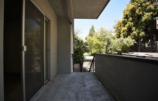 2725 Haste St.