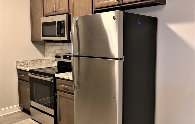 1 bed, 1 bath, 848 sqft, $775, Unit 04