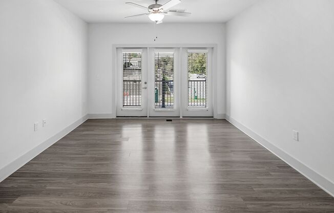 2 beds, 2 baths, 1,273 sqft, $1,995, Unit 4100