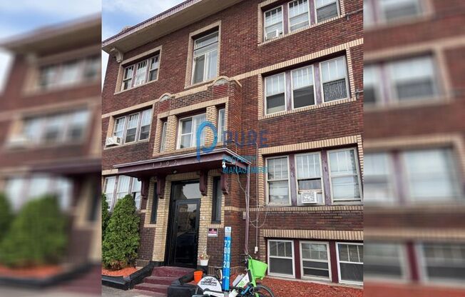 1302 Linden Ave