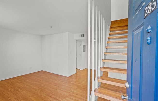 1 bed, 1 bath, 595 sqft, $1,050, Unit #285