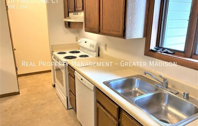 16 Firestone Ct