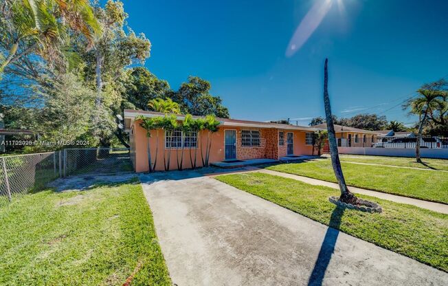 This two-bedroom, one-bath unit is ideally located in the heart of Miami, offering convenient access to i95. It features a laundry room and a generous backyard, and is well-maintained, making it a great living option for those seeking comfort and space. T