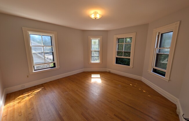 18 MAPLE ST