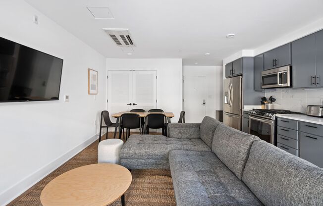 1 bed, 1 bath, $1,800