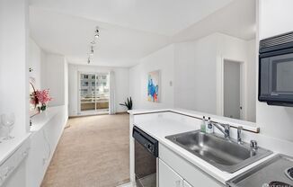 1 bed, 1 bath, $2,850