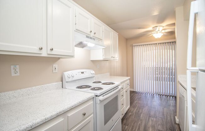 1 bed, 1 bath, 648 sqft, $2,091, Unit 30-203