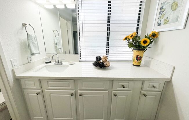 1 bed, 1 bath, 620 sqft, $2,095, Unit 0117