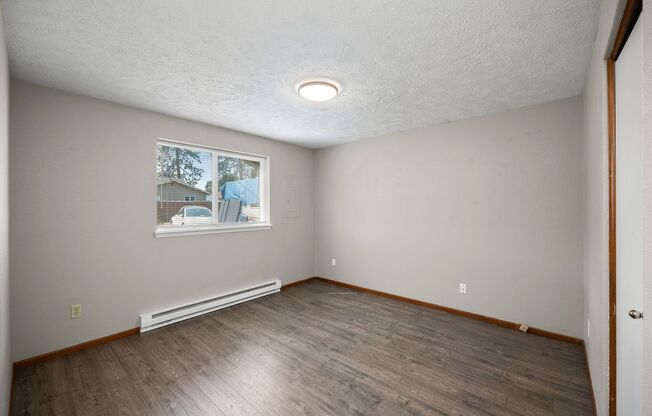 2 beds, 1 bath, 850 sqft, $1,695, Unit 1104 E. Olympic Ave.