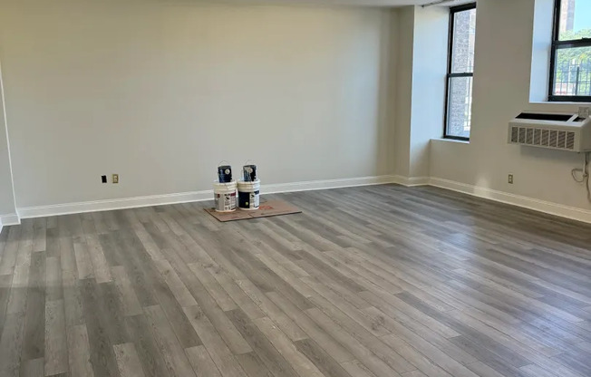 Hudson Views - Office for Rent