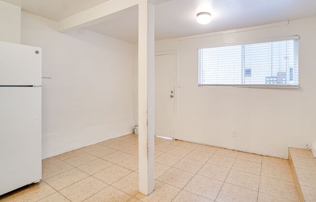 Studio, 1 bath, $1,595, Unit 11