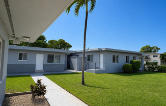 Naomi Apartments