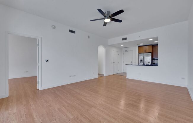 1 bed, 1 bath, $2,000, Unit # 3503