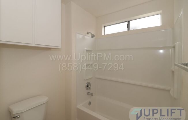 Marlborough Ave (4259)