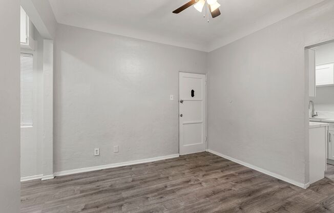 2 beds, 1 bath, 552 sqft, $1,895, Unit 726-03