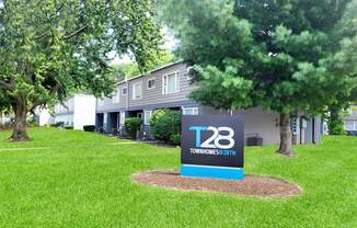 Welcome to our Townhomes at 28th in Columbus, Indiana