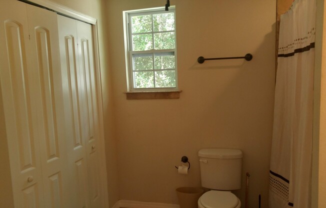 1 bed, 1 bath, $1,025