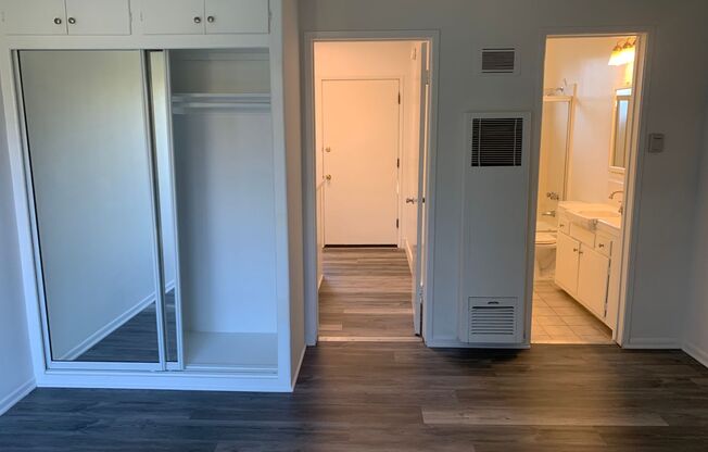 Studio, 1 bath, 400 sqft, $1,850, Unit #12