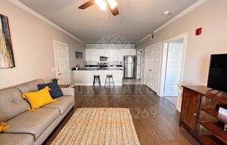 1 bed, 1 bath, 720 sqft, $925, Unit 104