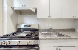 Fully Renovated 1 Bedroom 1 Bathroom  Available