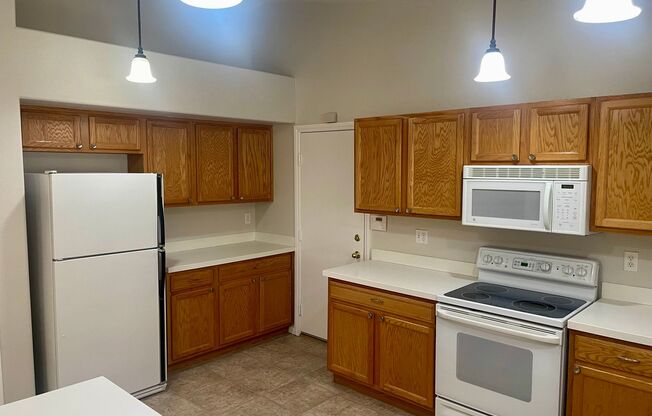 3 beds, 2 baths, $1,850