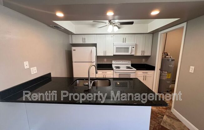 2333 SE 6 LN