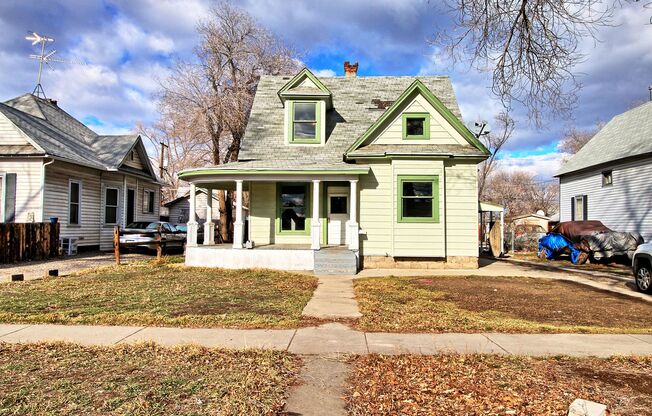 5 Bed 2 Bath Home Close to Downtown GJ!